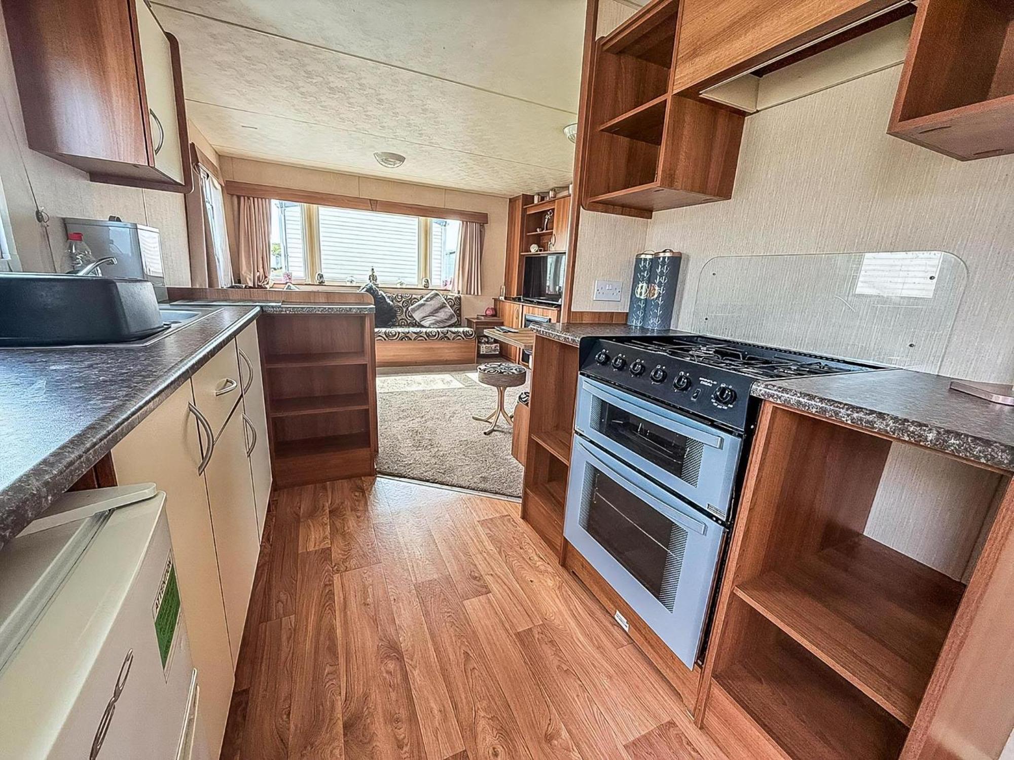 8 Berth Caravan With Decking At Sunnydale In Lincolnshire Ref 35087S Louth  Eksteriør bilde
